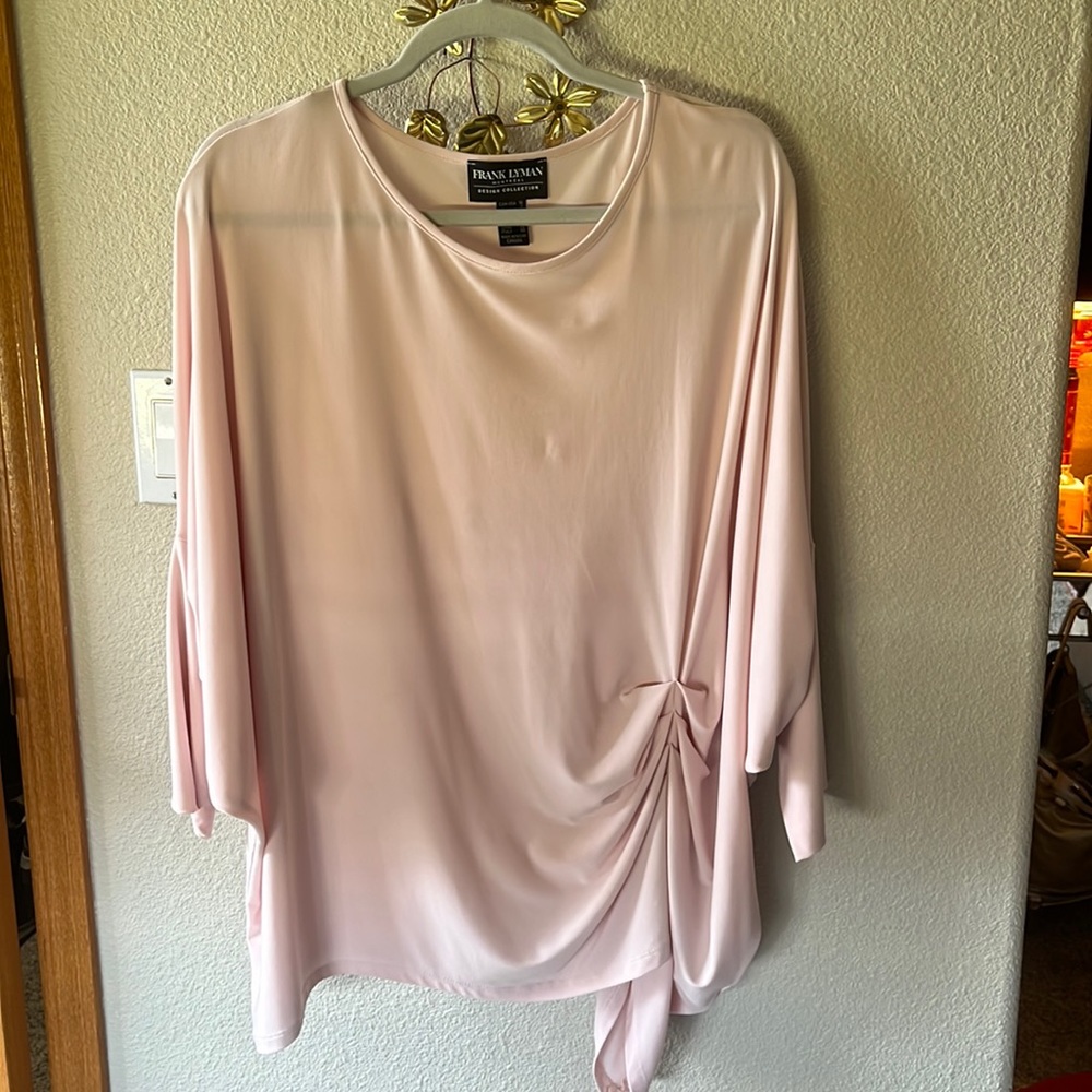 Frank Lyman top